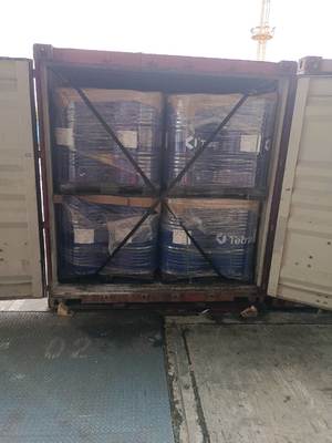 Organic Acid And Organic Amine Solvent Based Dispersant D-106 with 90% Active Ingredient and 140-240 Mg KOH/g Acid Value